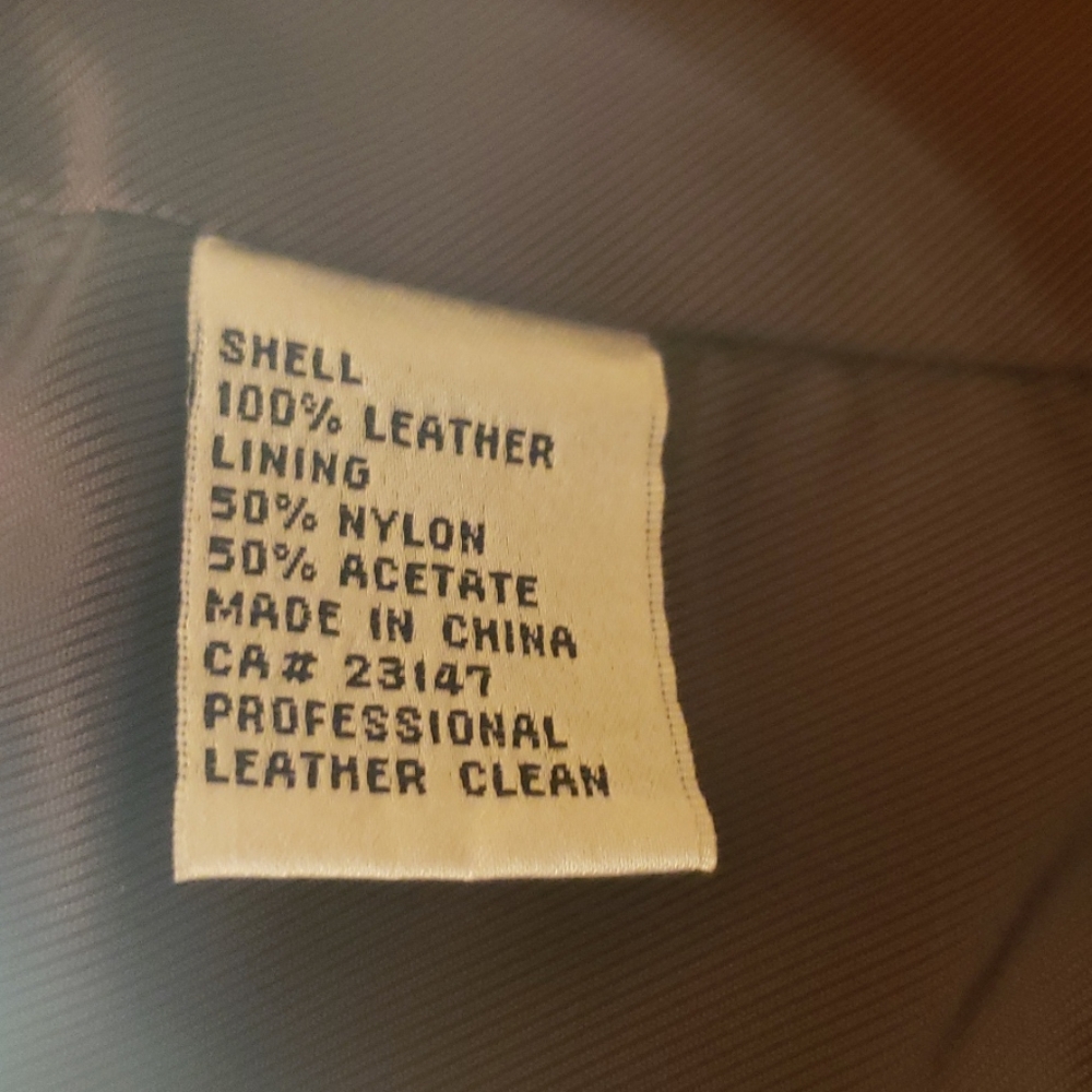 Leather jacket - Picture 9 of 9